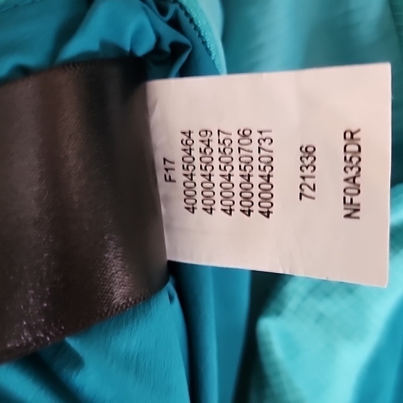 The North Face Ventrix Women's Jacket in Vistula/Harbor Blue Size Small - Picture 16 of 17